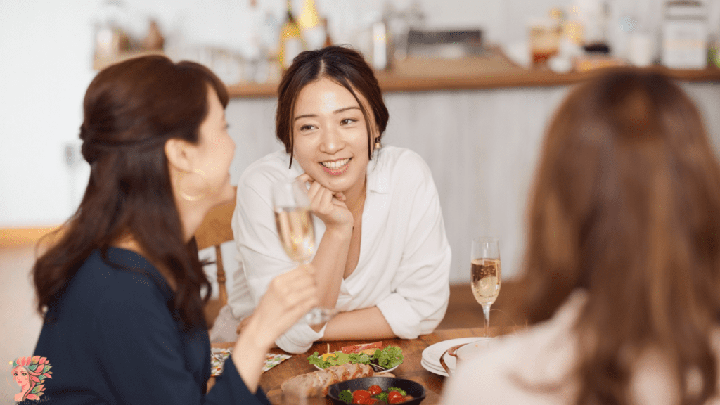 Repas convivial entre femmes favorisant une glycémie plus stable grâce à un contexte détendu