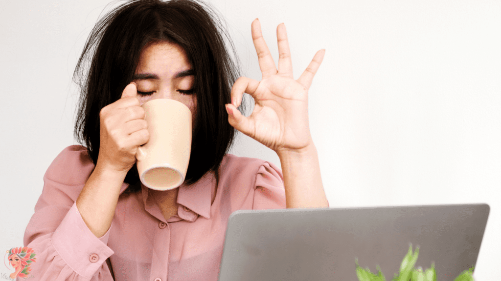 Petit déjeuner insuffisant avec café seul favorisant une glycémie instable et un cortisol élevé